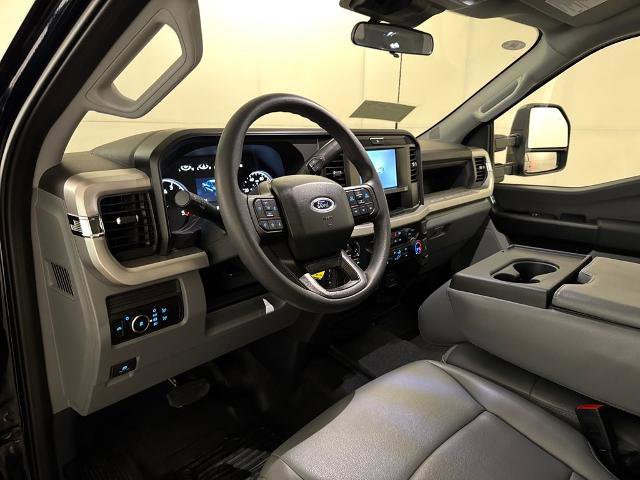 Certified 2025 Ford F250 XL image 9