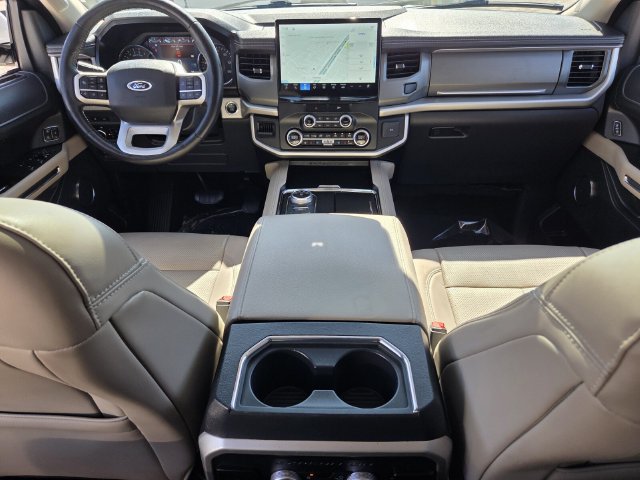 Certified 2023 Ford Expedition XLT RWD image 16