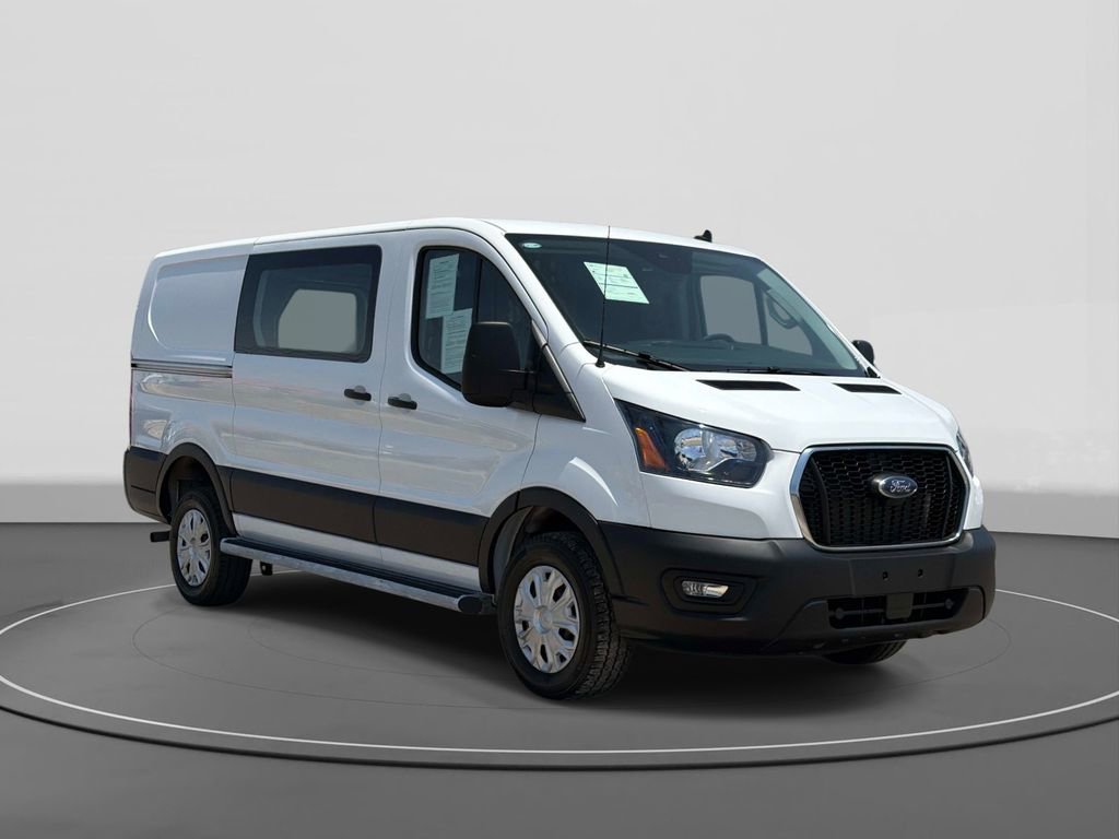 Certified 2025 Ford Transit 250 Low Roof w/ Exterior Upgrade Package RWD image 4