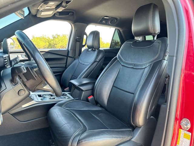 Certified 2020 Ford Explorer ST w/ ST High-Performance Pack AWD/4WD image 11