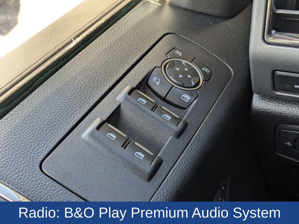 Certified 2018 Ford F150 Raptor w/ Equipment Group 802A Luxury image 28