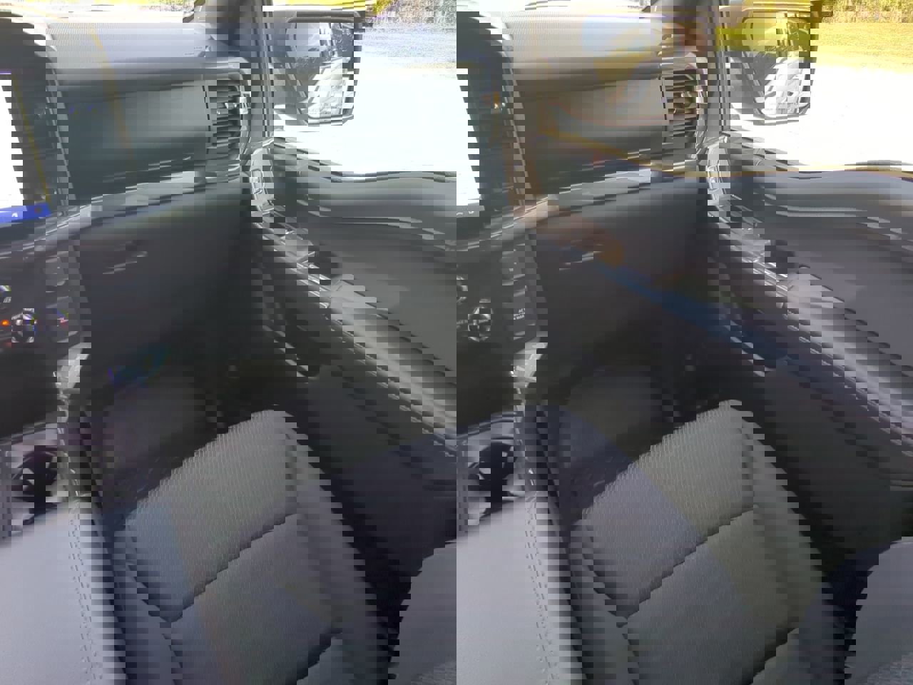 Certified 2022 Ford F150 XLT w/ Equipment Group 302A High image 15