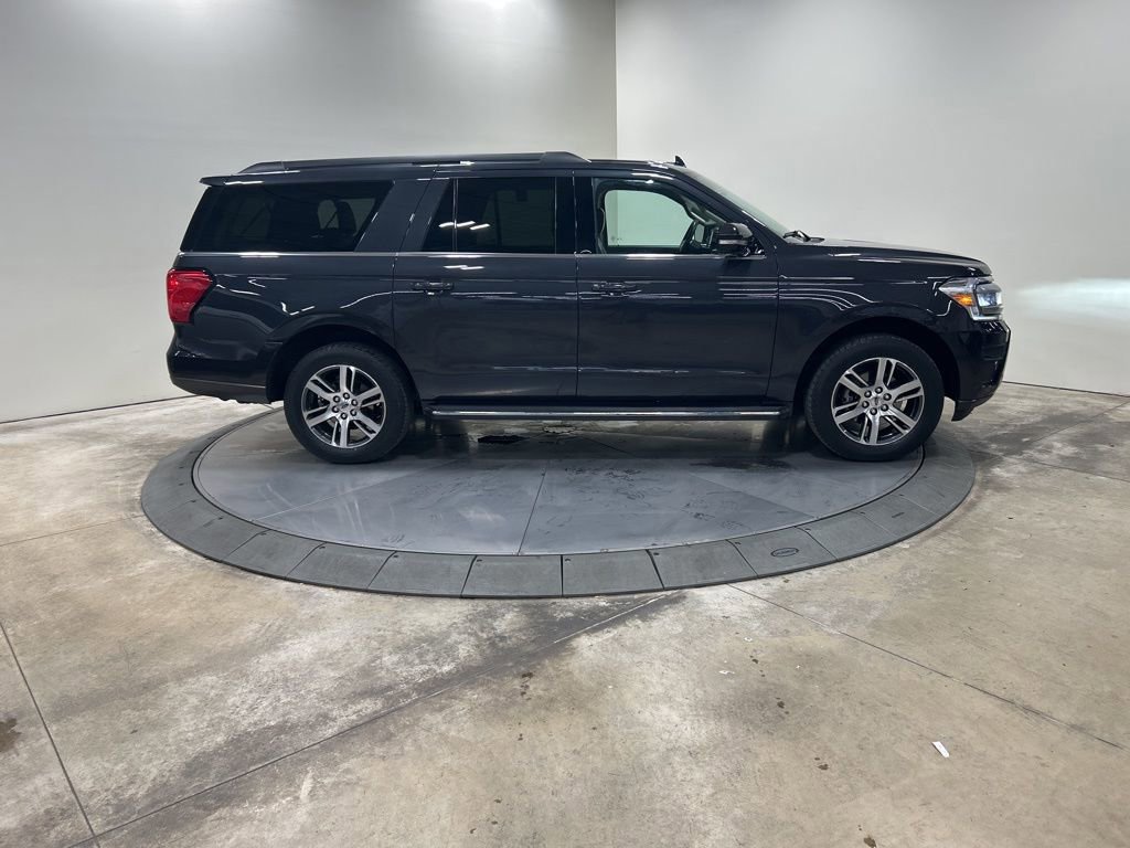 Certified 2022 Ford Expedition Max XLT image 6