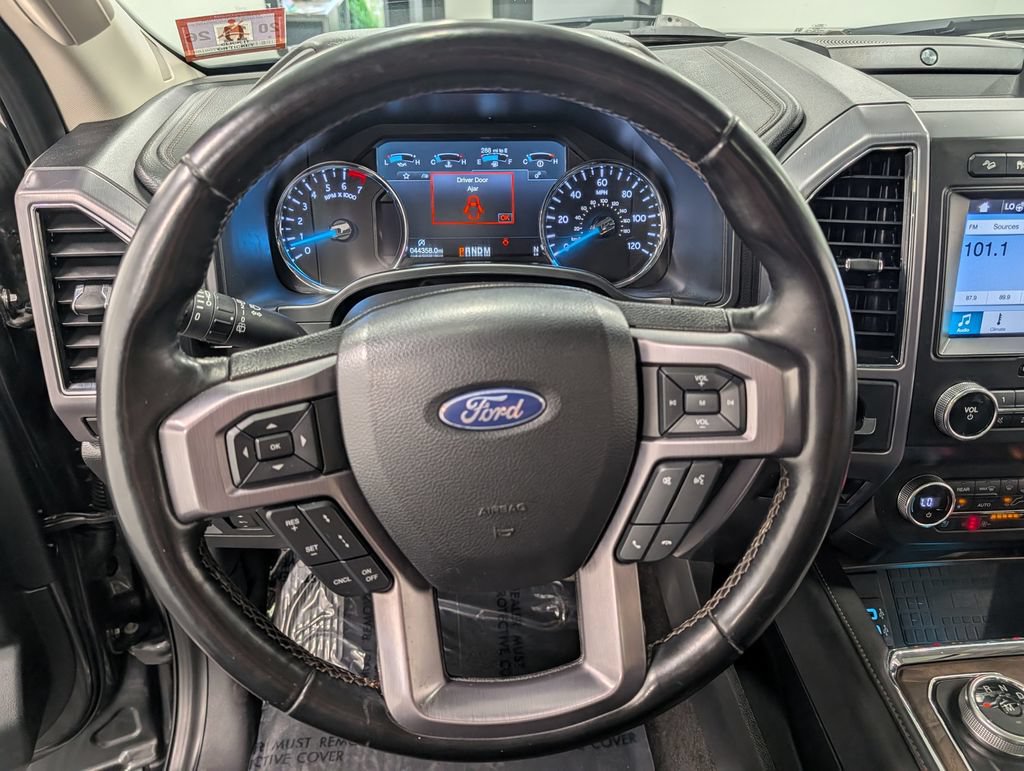 Certified 2019 Ford Expedition Platinum AWD/4WD image 20