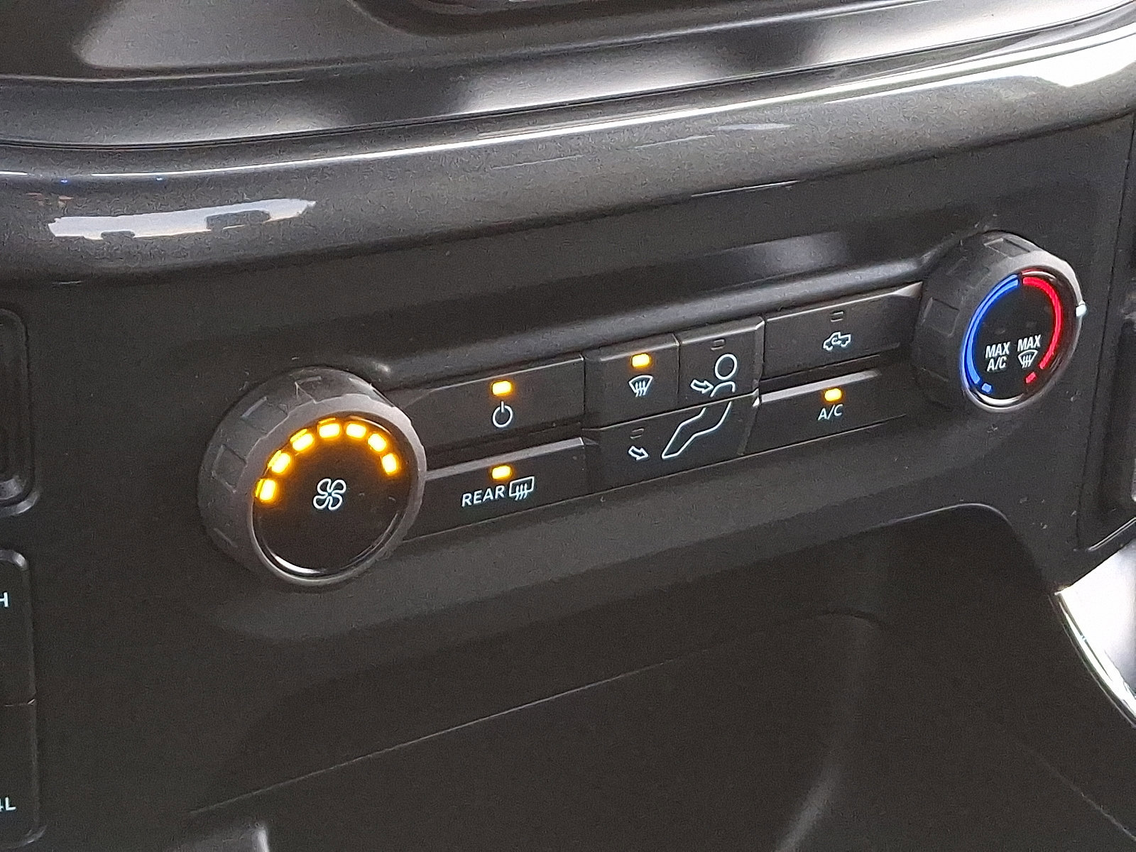 Certified 2022 Ford F150 XL w/ STX Black Appearance Package image 15