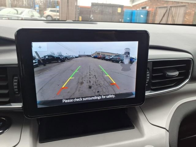 Certified 2023 Ford Explorer XLT w/ Equipment Group 202A image 22