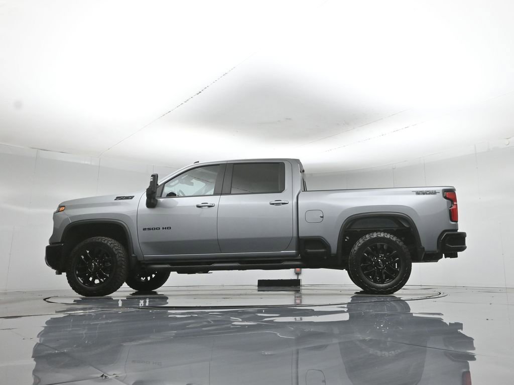 Used 2025 Chevrolet Silverado 2500 LT w/ Trail Boss Package AWD/4WD image 53