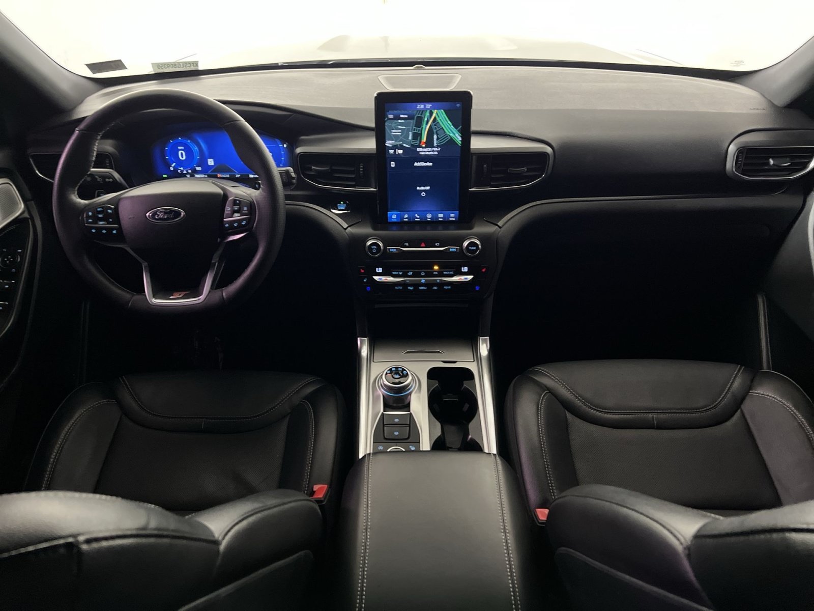 Certified 2020 Ford Explorer ST w/ Premium Technology Package AWD/4WD image 23
