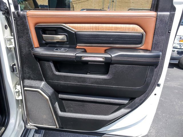 Used 2022 RAM 2500 Limited AWD/4WD image 28