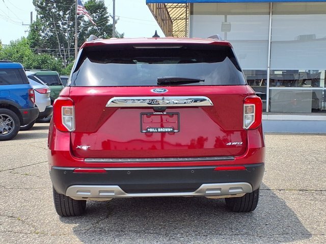 Certified 2024 Ford Explorer XLT w/ Equipment Group 202A AWD/4WD image 22