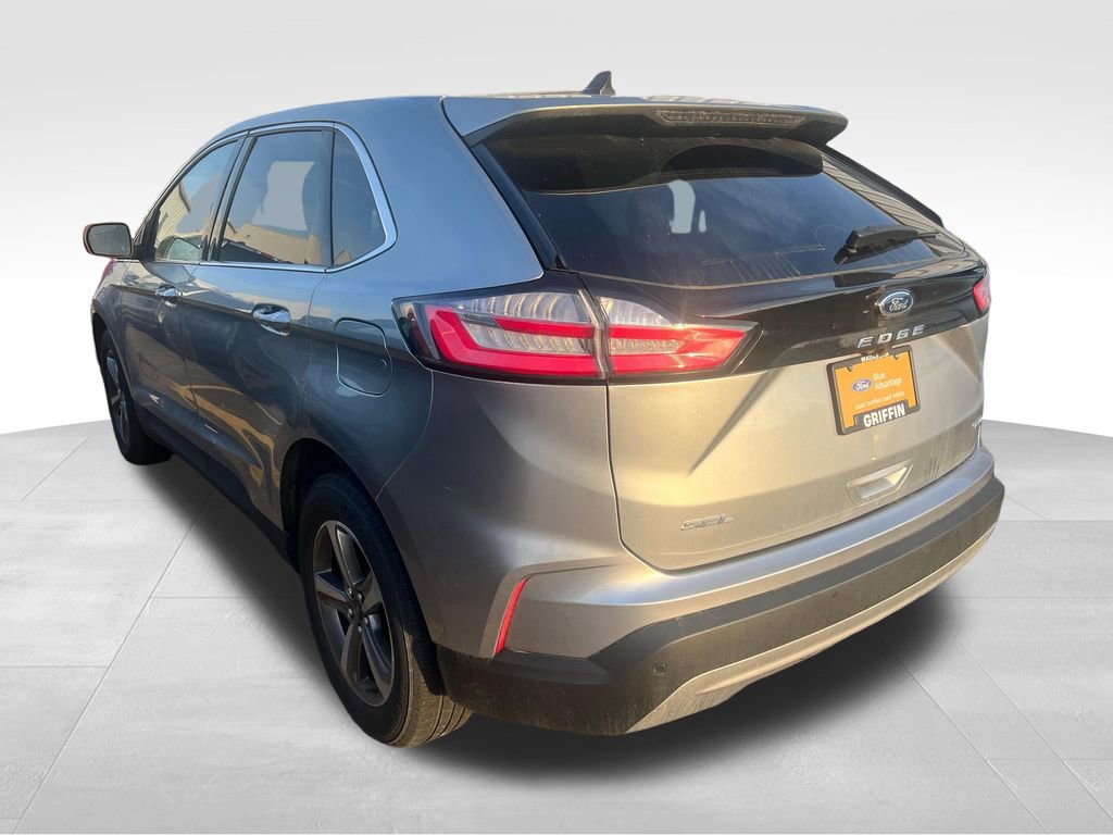 Certified 2024 Ford Edge SEL w/ Convenience Package image 2
