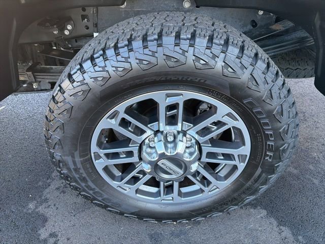 Certified 2024 Ford F350 King Ranch w/ Chrome Package AWD/4WD image 12