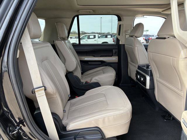 Certified 2024 Ford Expedition Limited image 30