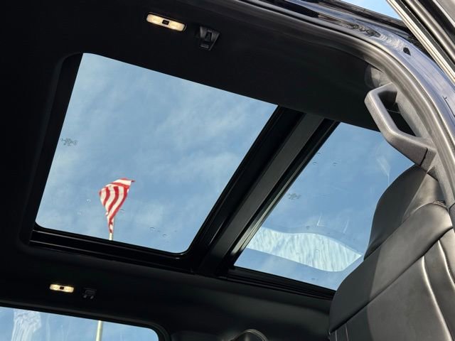 Certified 2020 Ford F150 Platinum w/ Equipment Group 701A Luxury image 19