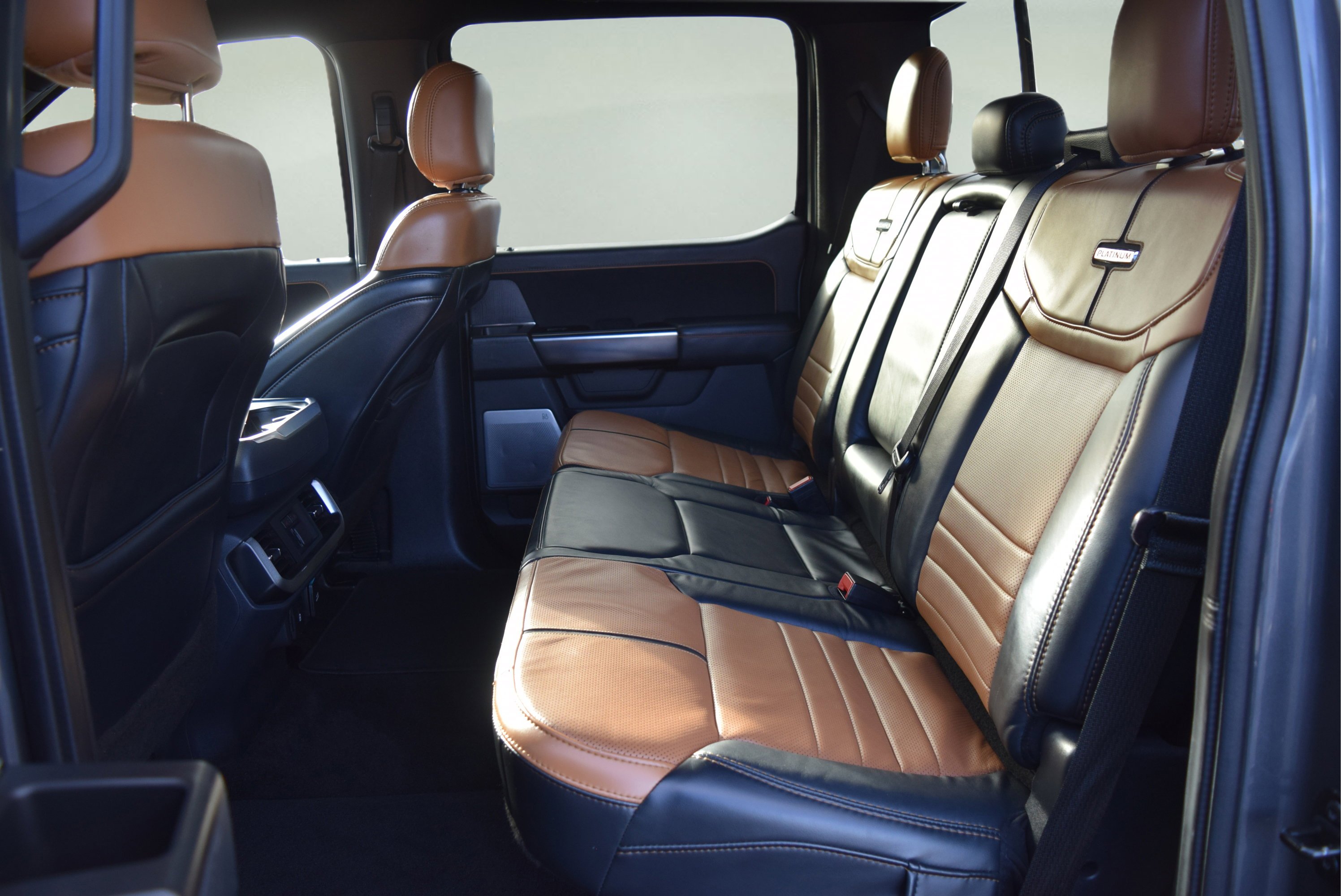 Certified 2021 Ford F150 Platinum w/ Equipment Group 701A High image 8