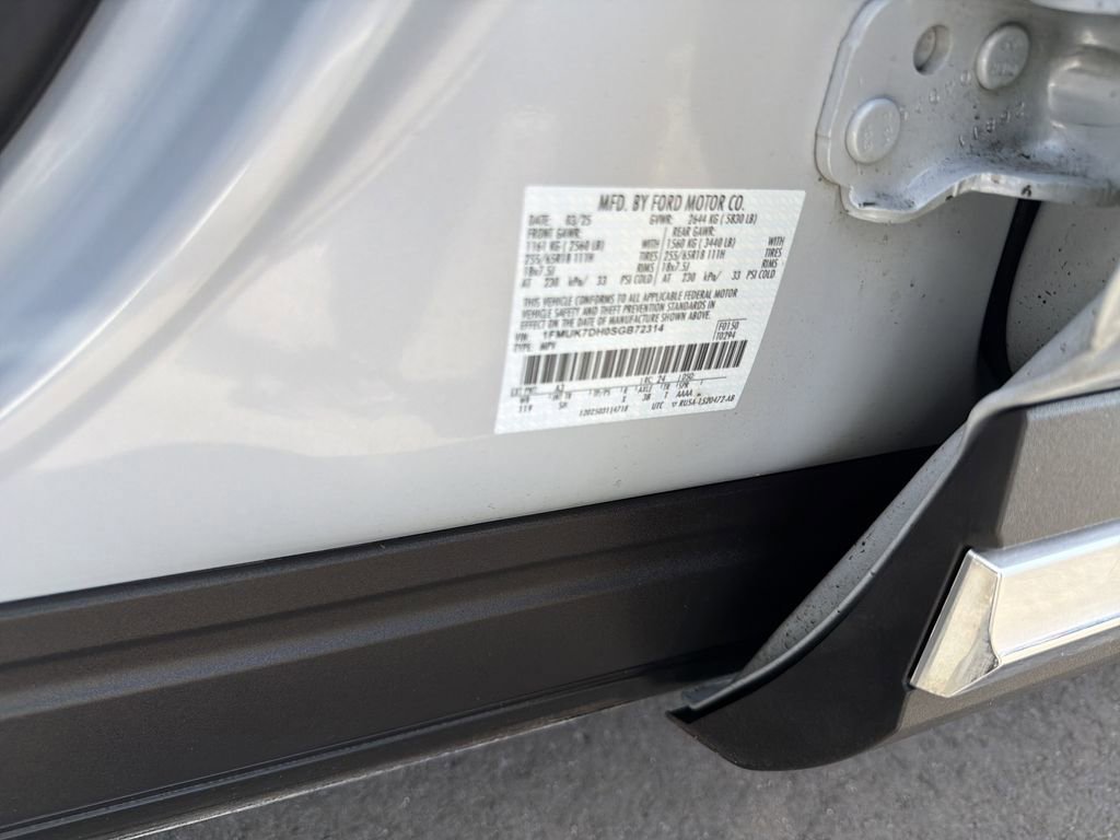 Certified 2025 Ford Explorer Active w/ Active Comfort Package image 36