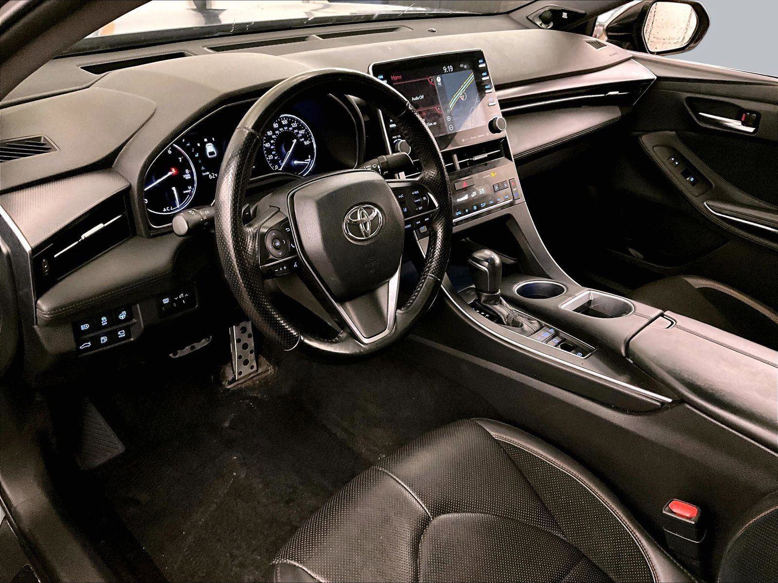 Used 2019 Toyota Avalon Touring w/ Advanced Safety Package FWD image 12