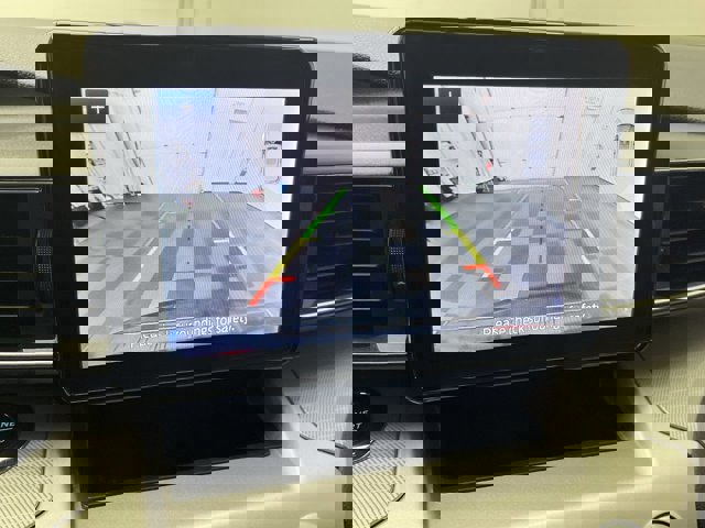 Certified 2022 Ford Explorer XLT w/ XLT Sport Appearance Package image 8