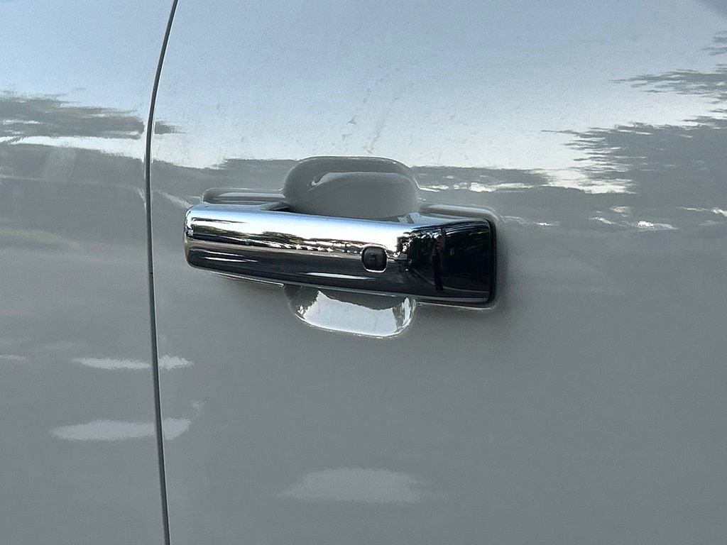 Certified 2024 Ford F250 Platinum w/ FX4 Off-Road Package AWD/4WD image 24