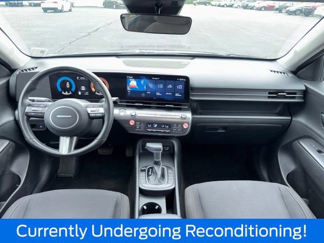Used 2025 Hyundai Kona SEL FWD image 19