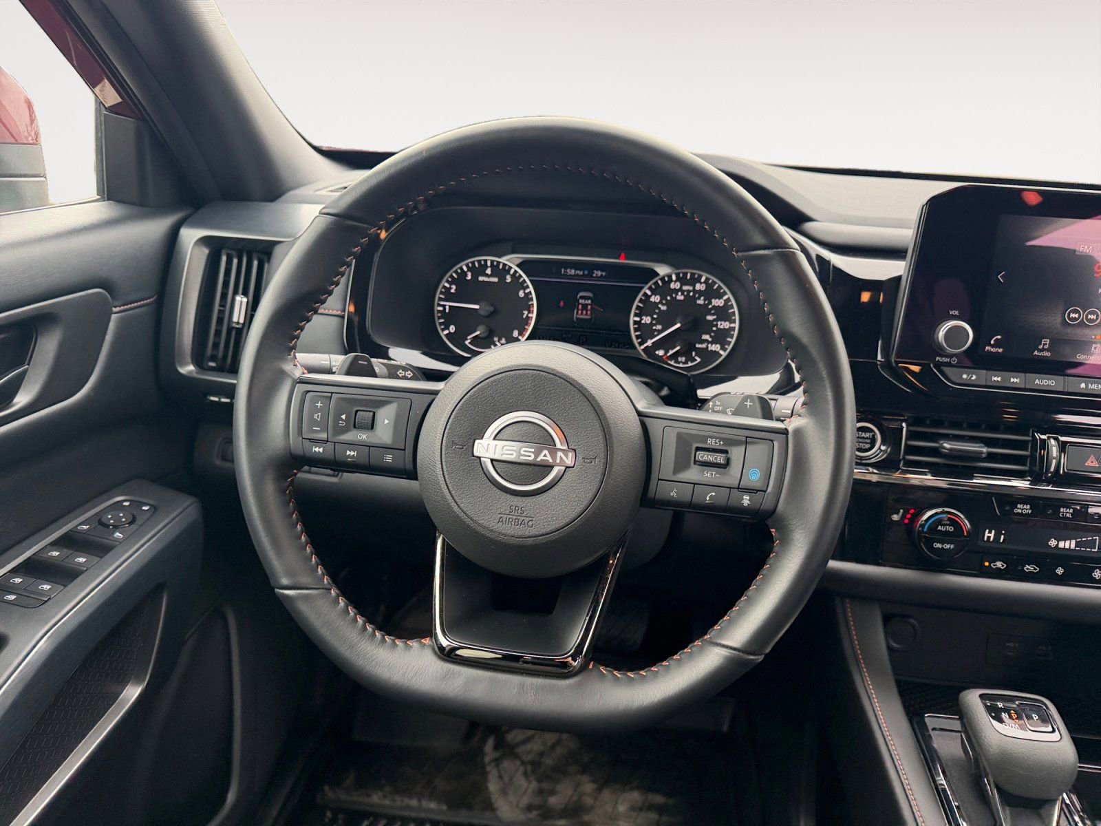 Used 2024 Nissan Pathfinder Rock Creek image 12