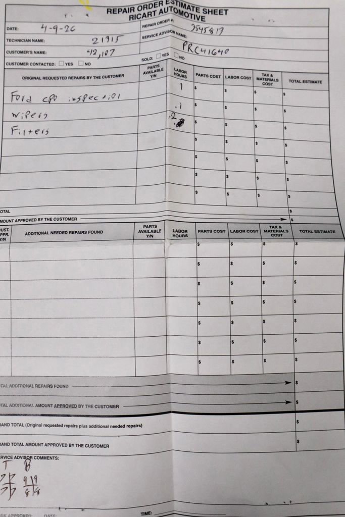 Used 2025 Toyota Camry LE FWD image 12