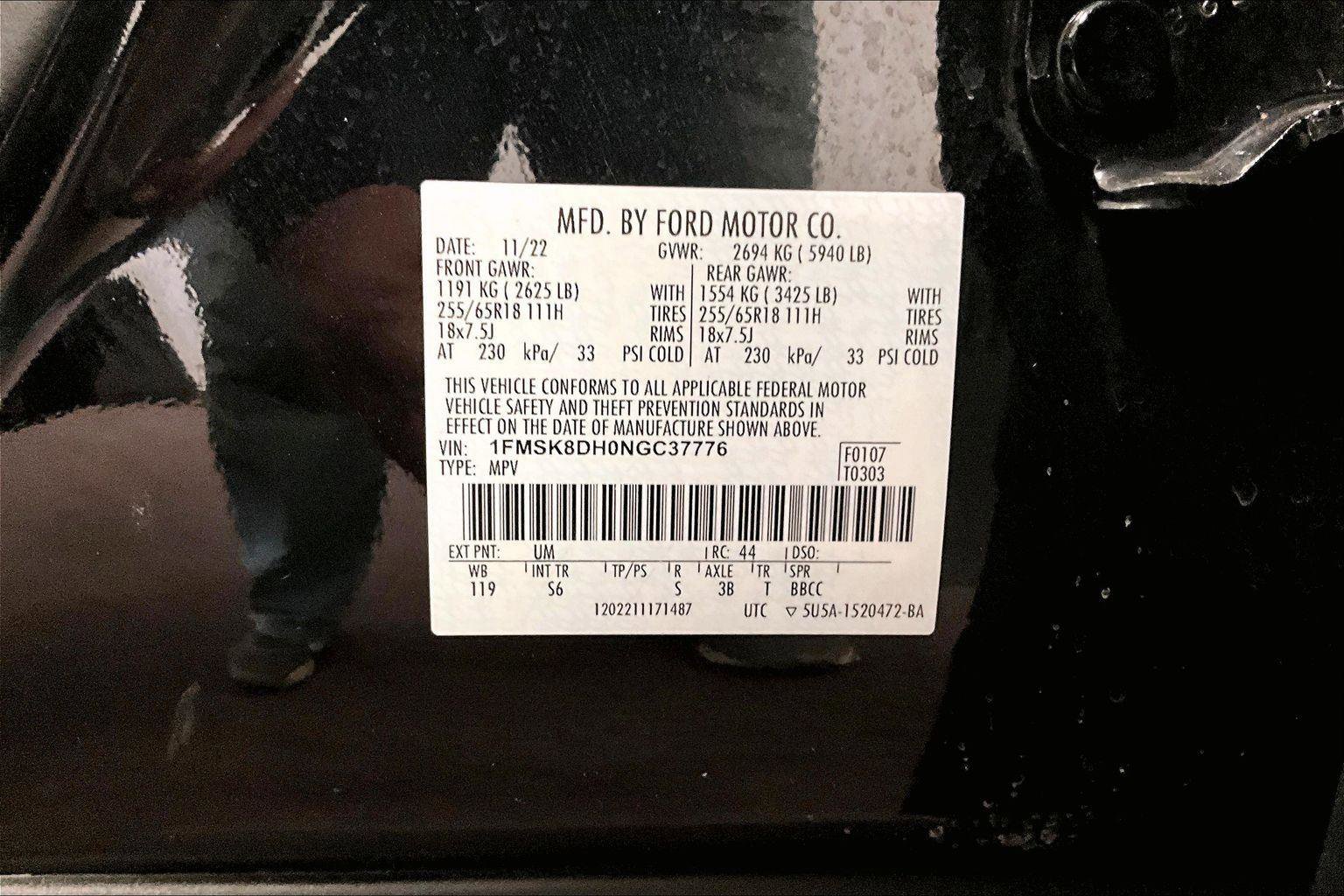 Certified 2022 Ford Explorer XLT w/ Equipment Group 202A image 34