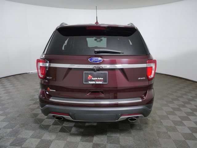 Certified 2018 Ford Explorer XLT w/ Equipment Group 202A AWD/4WD image 8
