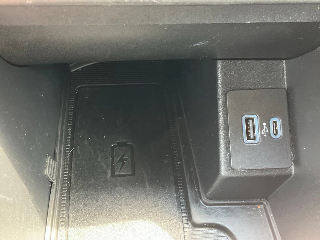 Certified 2024 Ford Edge Titanium AWD/4WD image 15