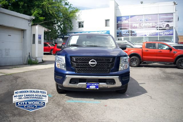 Used 2023 Nissan Titan SV AWD/4WD image 2
