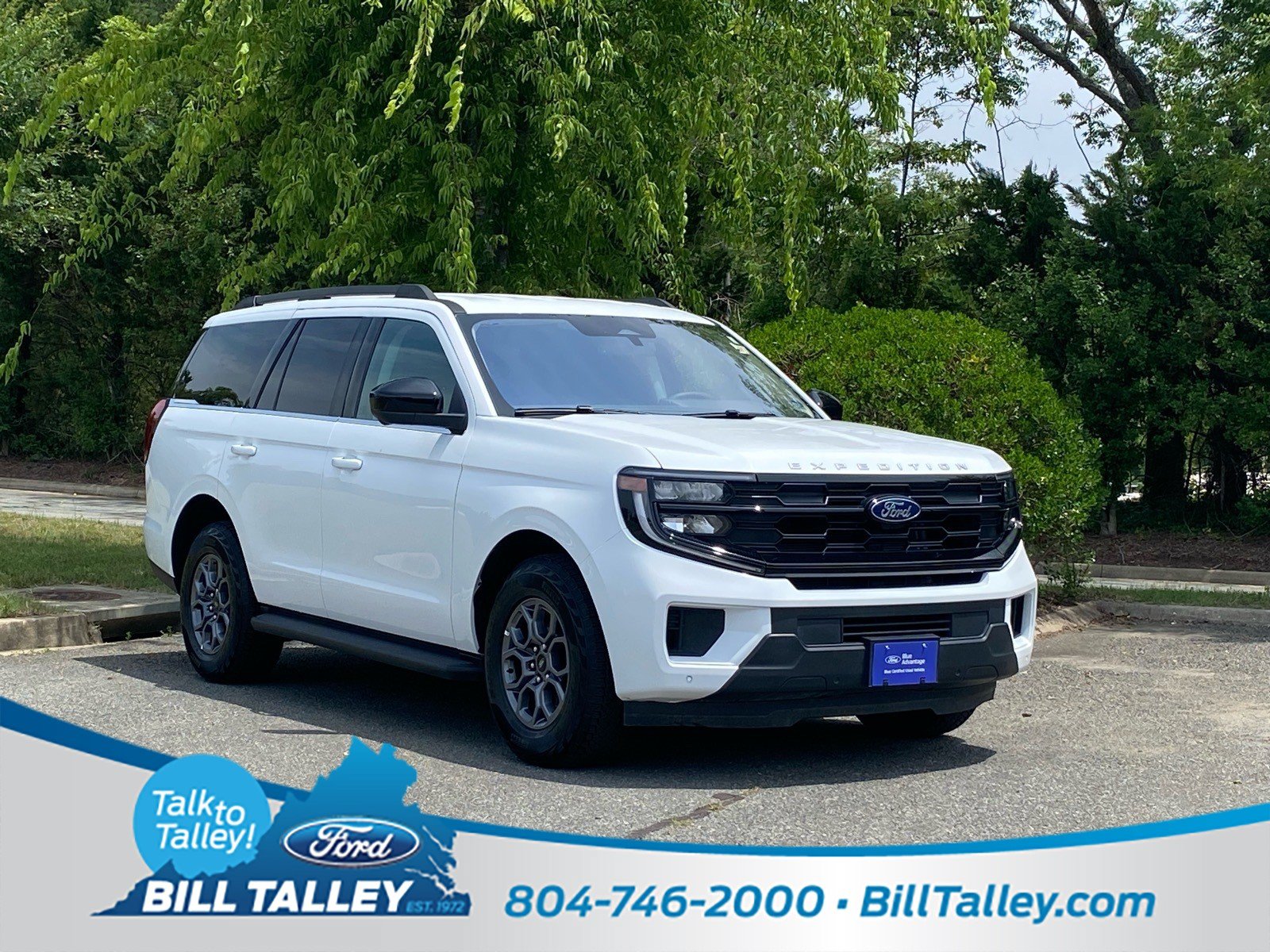 Certified 2025 Ford Expedition Active AWD/4WD image 1