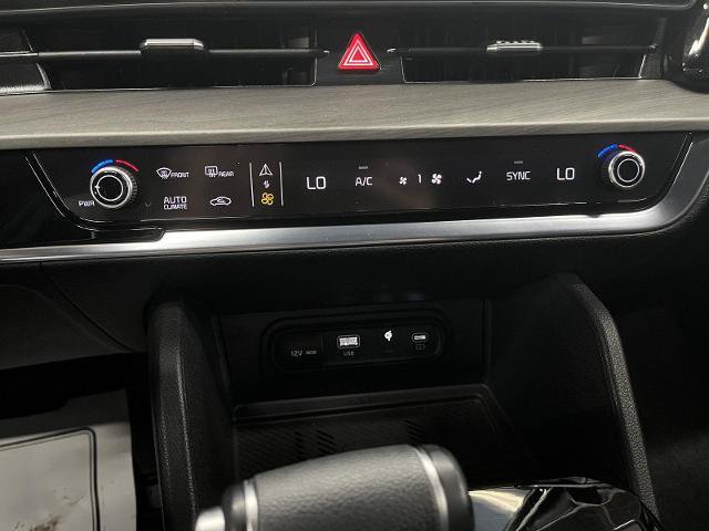 Used 2024 Kia Sportage X-Line w/ X-Line Premium Package AWD/4WD image 24