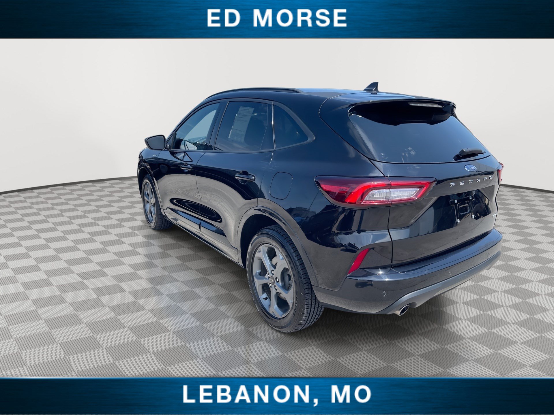 Certified 2023 Ford Escape ST-Line w/ Tech Pack #1 AWD/4WD image 6