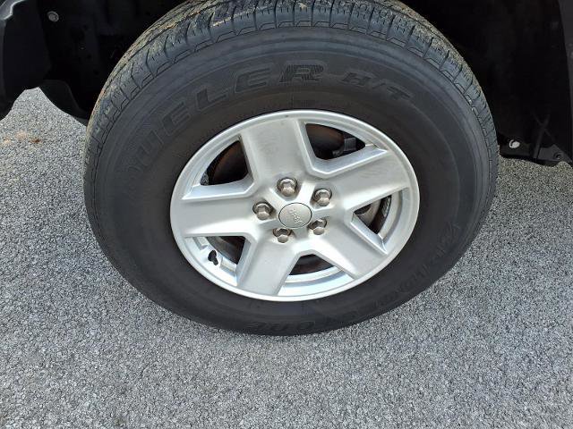 Used 2023 Jeep Gladiator Sport image 5