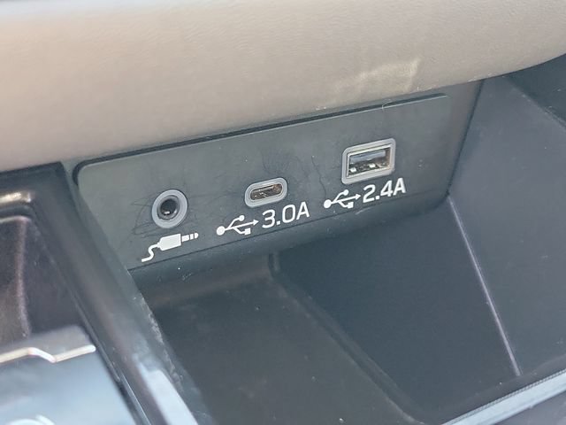 Used 2024 Subaru Outback Onyx Edition AWD/4WD image 31