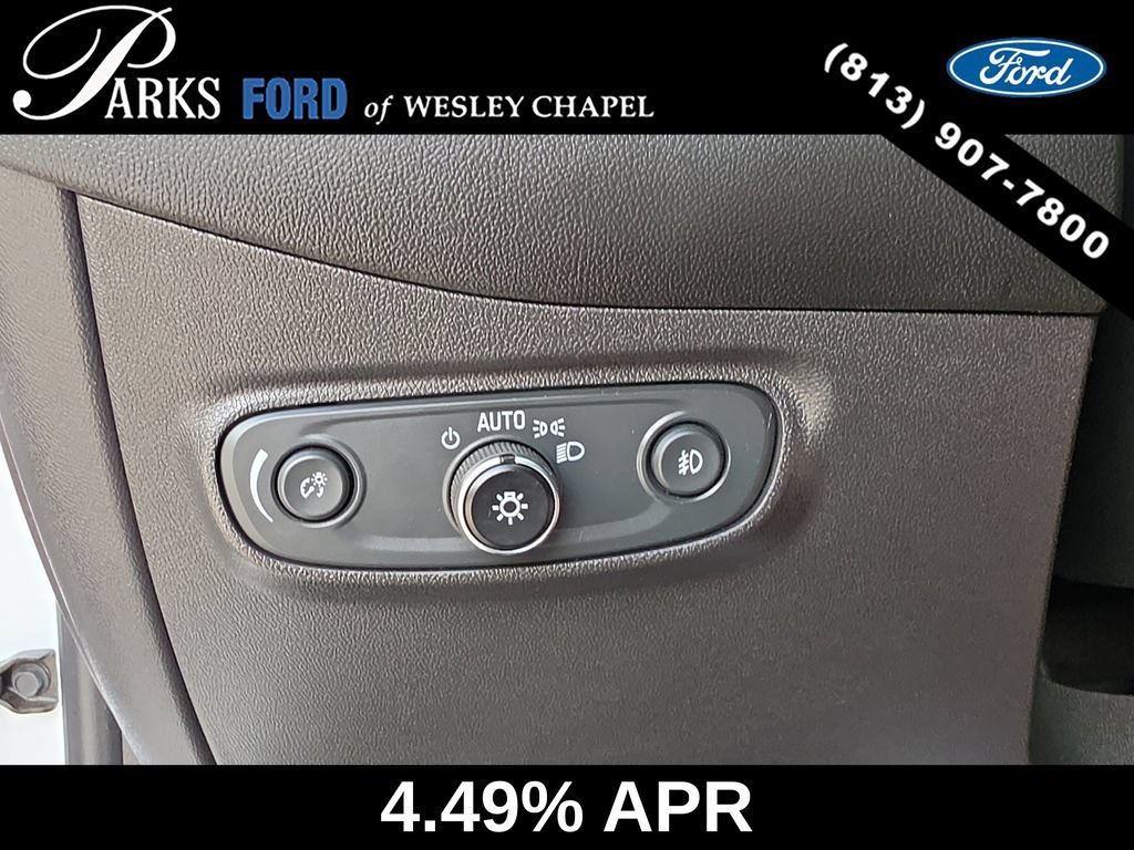 Used 2021 Chevrolet Equinox LT FWD image 27