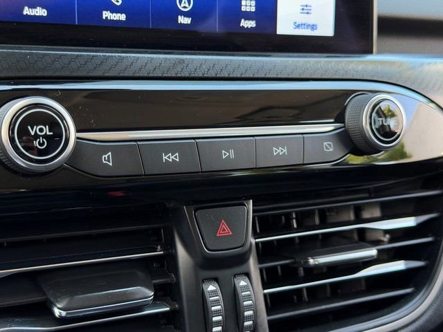 Certified 2021 Ford Escape SEL w/ SEL Stealth AWD Package image 26