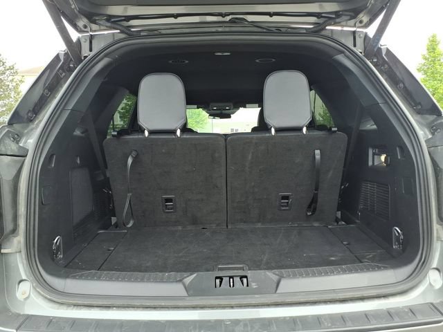 Certified 2025 Ford Explorer ST-Line AWD/4WD image 10