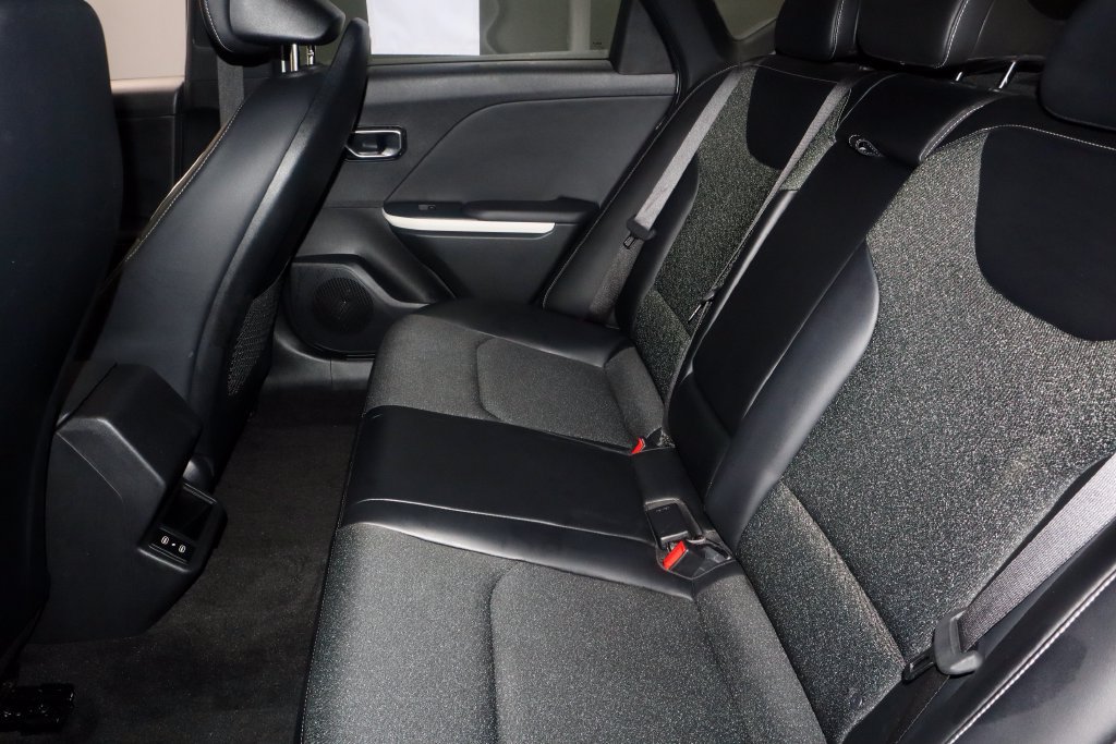Used 2025 Kia K4 GT-Line w/ GT-Line Sunroof Package FWD image 22