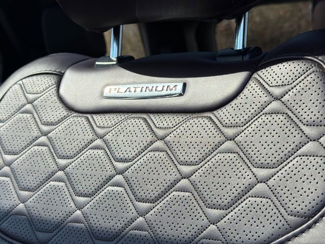 Certified 2025 Ford Explorer Platinum w/ LUX Leather Package image 24