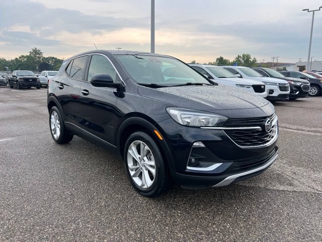 Used 2021 Buick Encore GX Preferred w/ Cold Weather Comfort Package FWD image 3
