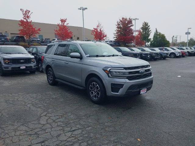 Certified 2024 Ford Expedition XLT AWD/4WD image 2