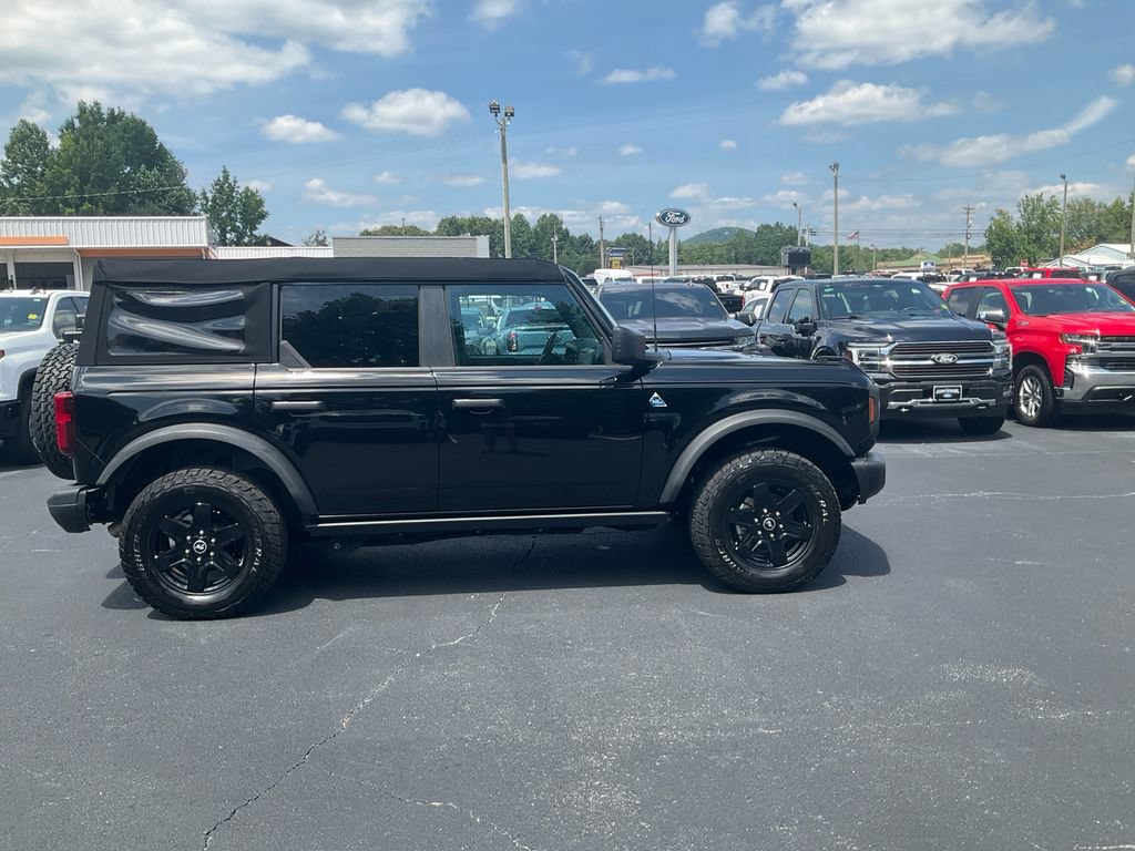 Certified 2024 Ford Bronco Black Diamond AWD/4WD image 4