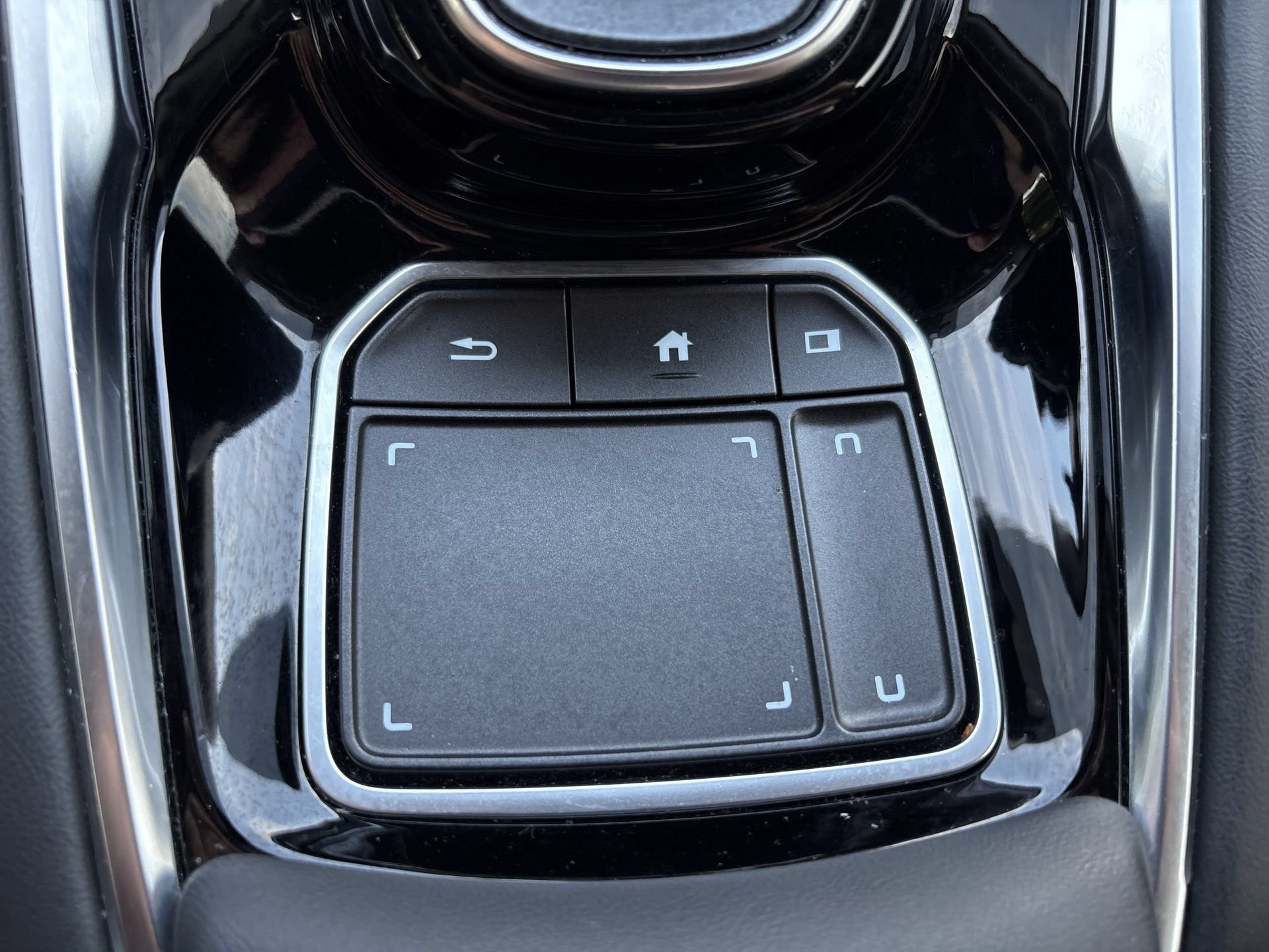 Used 2025 Acura RDX SH-AWD w/ Technology Package image 10