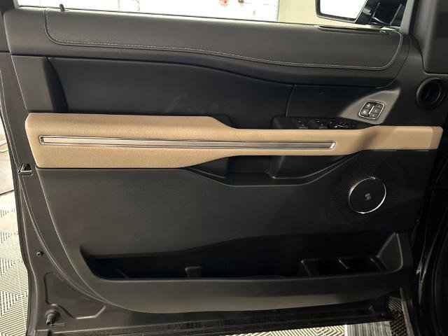 Certified 2024 Ford Expedition Limited image 17