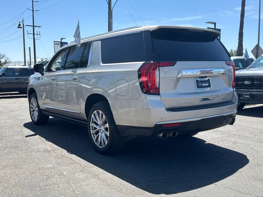 Used 2023 GMC Yukon XL Denali w/ Denali Reserve Package AWD/4WD image 8
