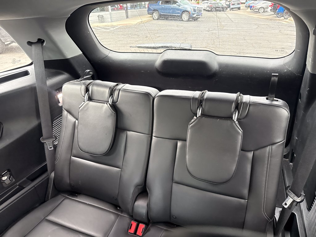 Certified 2023 Ford Explorer XLT w/ Equipment Group 202A AWD/4WD image 22
