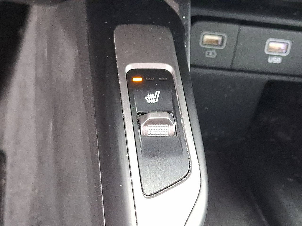Used 2023 Kia Sorento S w/ Panoramic Sunroof Package AWD/4WD image 19