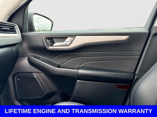 Certified 2022 Ford Escape SEL w/ Technology Package FWD image 23