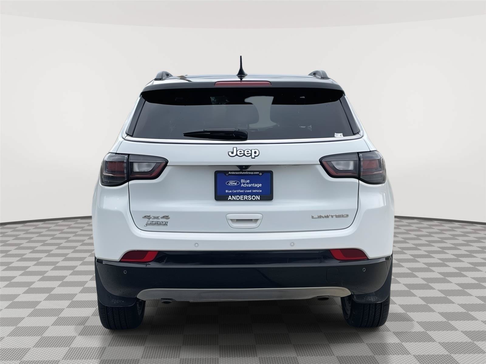 Used 2024 Jeep Compass Limited w/ Elite Group AWD/4WD image 8